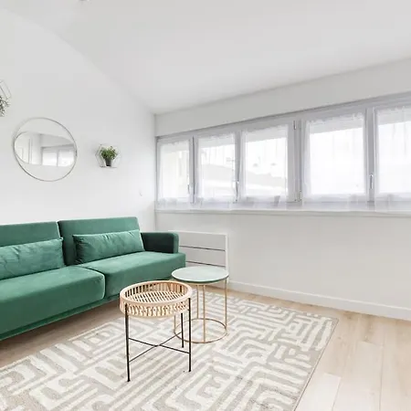Apartment Elegance *